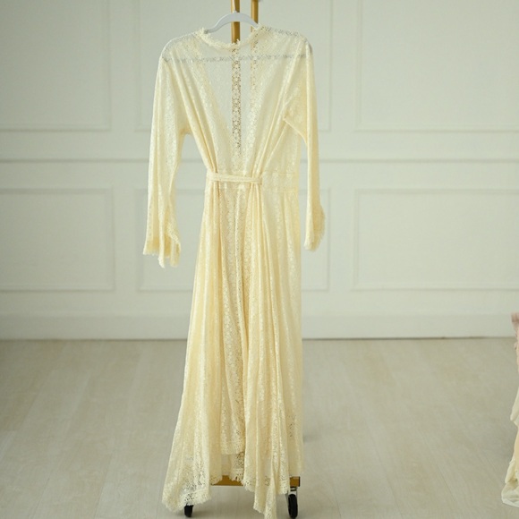 Coven Pirate Queen Lace Wrap Maxi Dress size XL - Picture 4 of 8